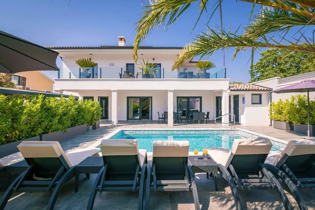 Villa Elodie Medulin Croatia